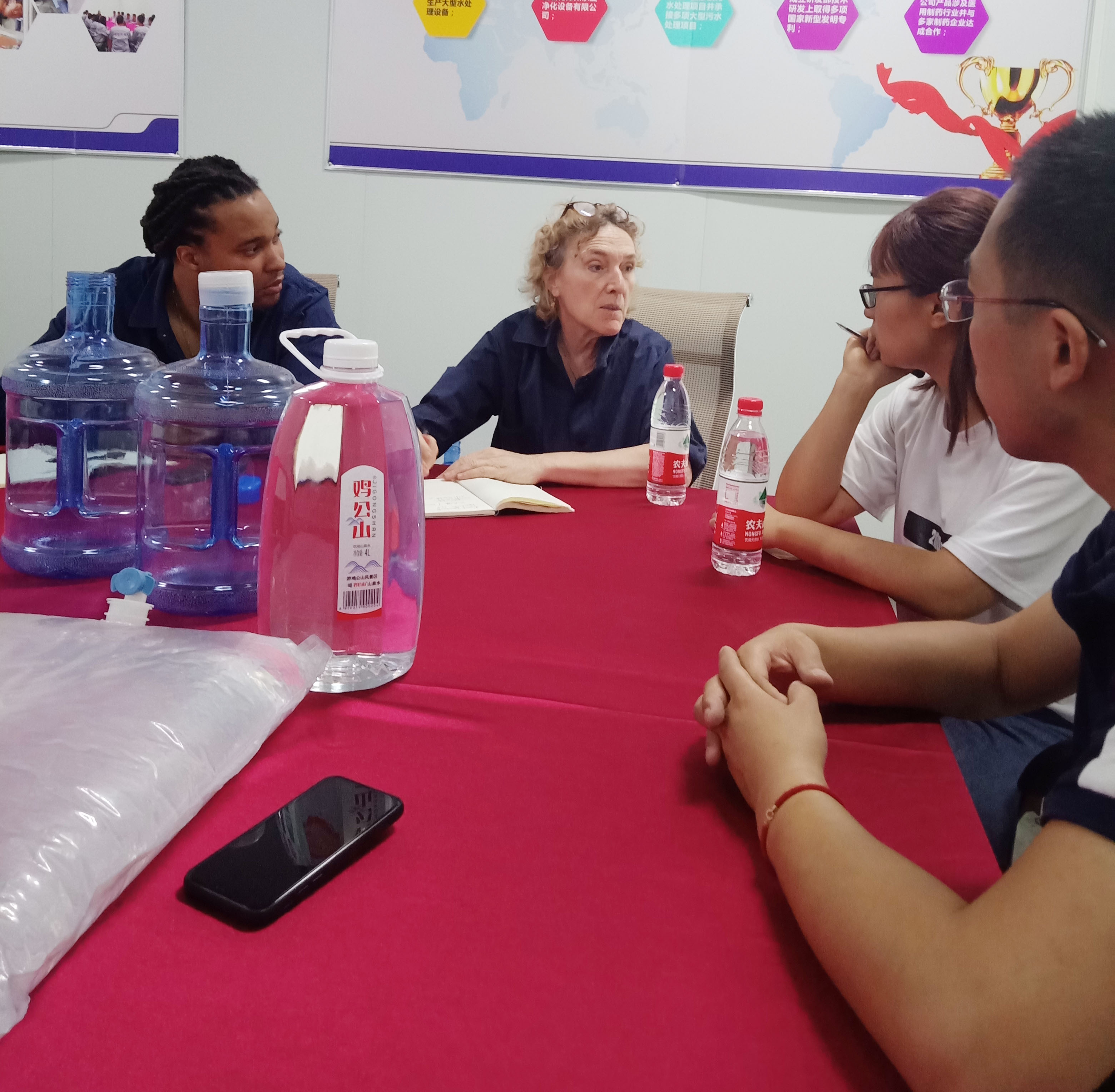 河南桶裝水灌裝設備廠家河南萬達環保