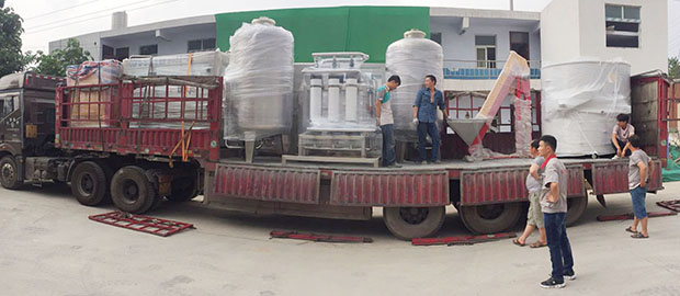 河南桶裝水灌裝線生產(chǎn)廠家 河南桶裝水灌裝線生產(chǎn)廠家