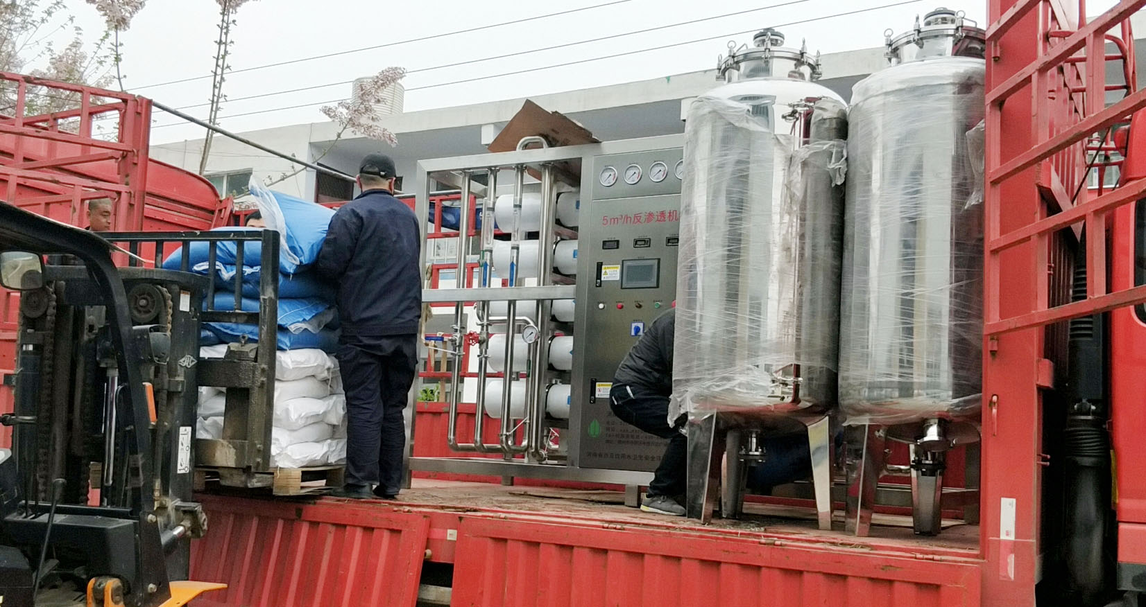 食品廠用純凈水設(shè)備 食品廠用純凈水設(shè)備